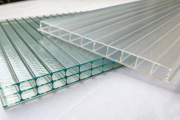 Polycarbonate vs Glass Greenhouse Comparison